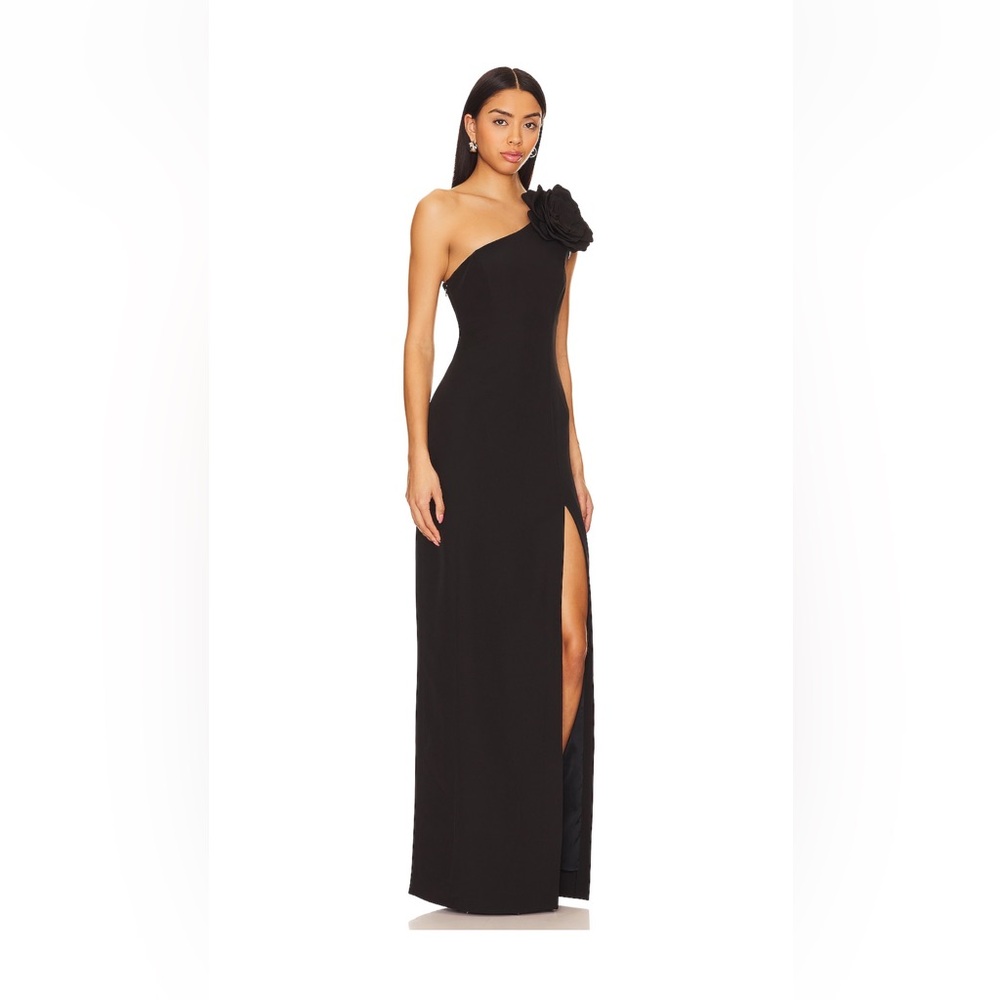 Petra Gown